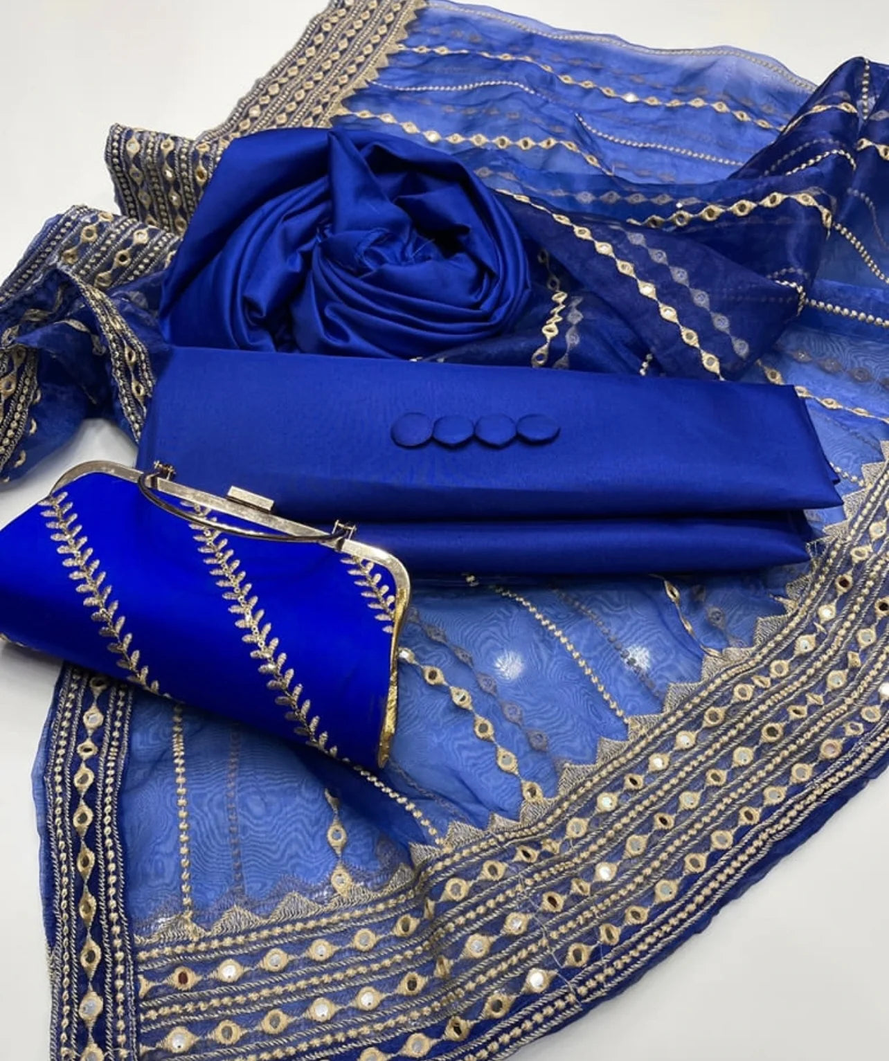 Fancy 4PC Katan Silk Outfit – 9mm Organza Dupatta + Stylish Clutch