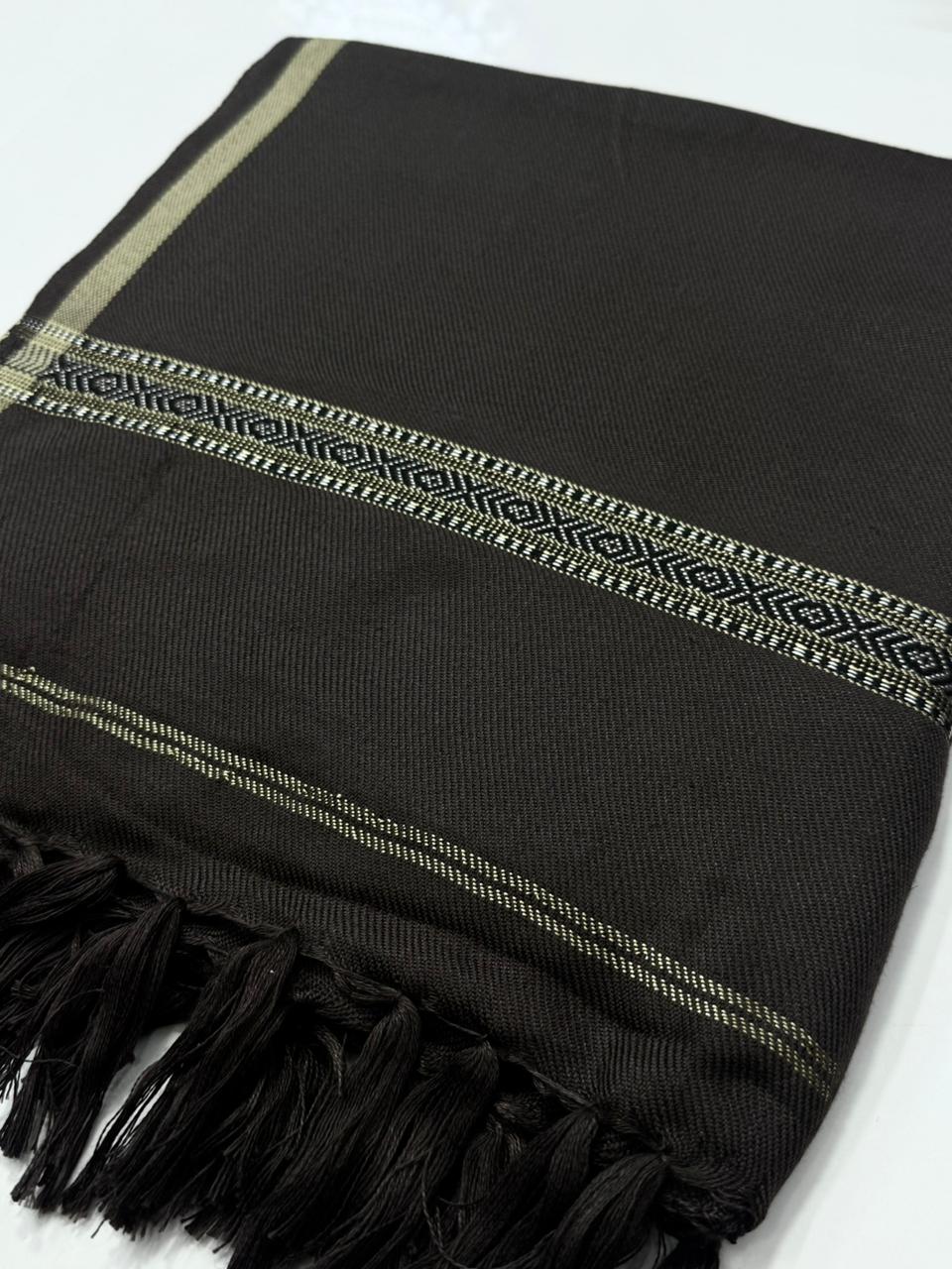 Acrylic Wool Men’s Shawl – Elegant, Warm & Premium Quality